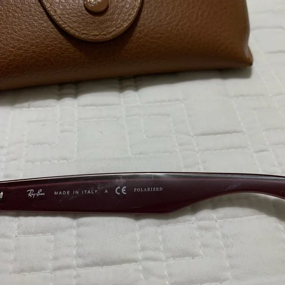 Ray-Ban Burgundy \